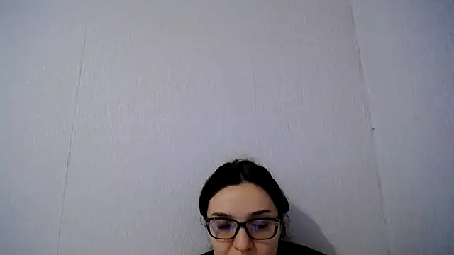 Shiny_gine's Live XXX Chat