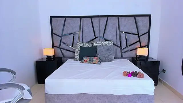 JeinnoveMontenegr0n Live XXX chat