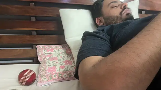 realdeva ওয়েবক্যাম শো