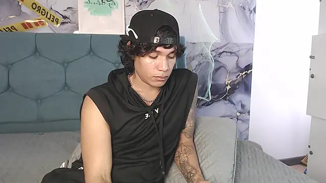 MaximilianRoth Chat XXX in diretta
