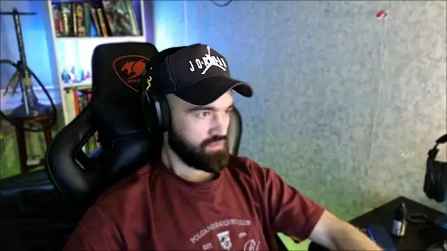 Chat +18 de _Serious_Man ao vivo