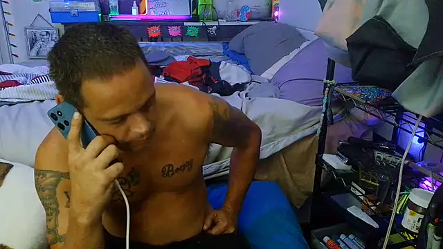 Chat XXX en directo de Buffshagswell
