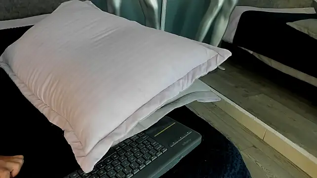 Charlie___Musk Chat XXX in diretta