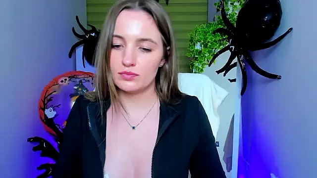 Mila-moon's Live XXX Chat