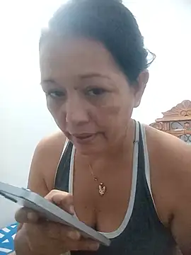 marinita13's Live XXX Chat