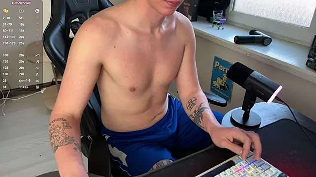carthylovvve's Live XXX Chat