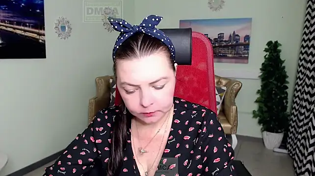 Lily_flower7's Live XXX Chat