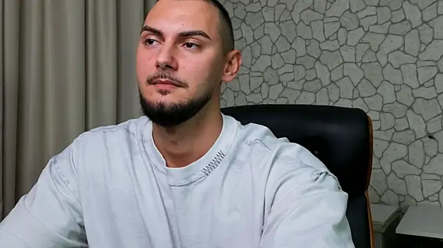 ClintMasters live XXX chat