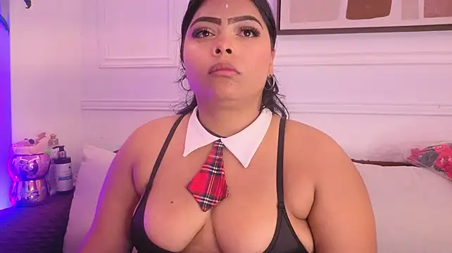 Czat XXX na żywo – Daisy_Price