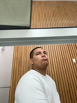 Czat XXX na żywo – Patricio_02