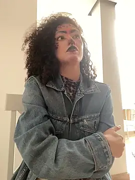 CurlyMeryJanen Live XXX chat