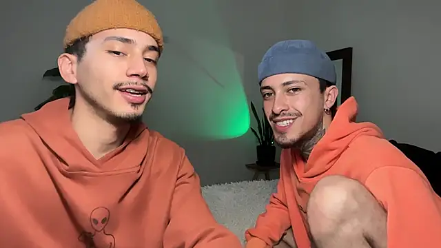 Noah_and_Steven's Live XXX Chat