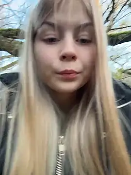 RossyMood live XXX chat