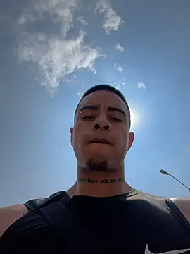 Chat +18 de willclayy ao vivo