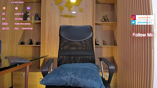 צ'אט XXX בשידור חי של JoshMillerr_