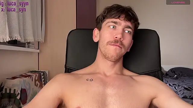Živý XXX chat luca_syn