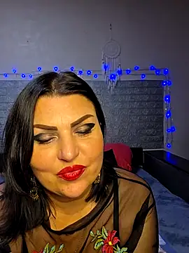 kataleya94 Adlı Modelin Canlı XXX Sohbeti