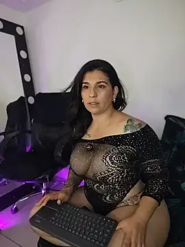 Silvanarouse's Live XXX Chat