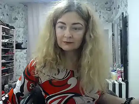 Helen1974's Live XXX Chat