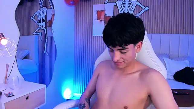 Онлайн чат XXX Filiph_Sterliing