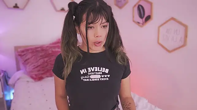 Czat XXX na żywo – Lily_Lovett