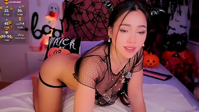 Czat XXX na żywo – asian_dhimple