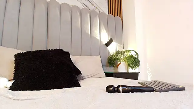 samylorenss Show in webcam
