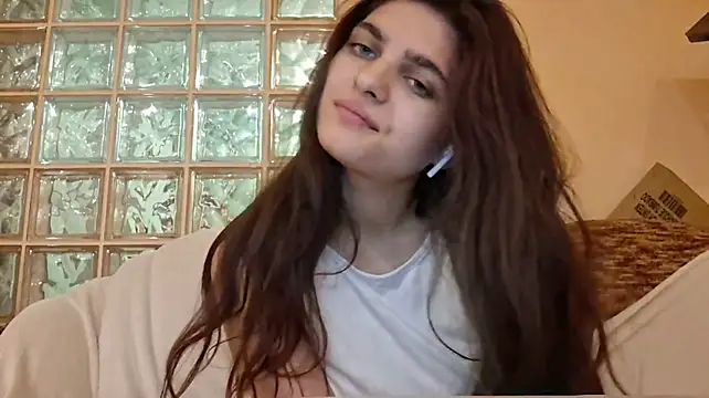 Chat +18 de CleotildeAholt ao vivo
