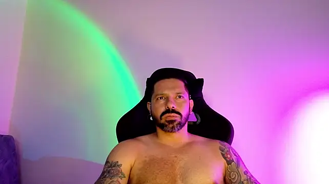 Chatroom XXX en direct de Pierre_Vidal