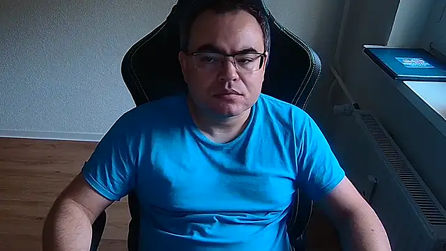 Онлайн чат XXX Latexboy893