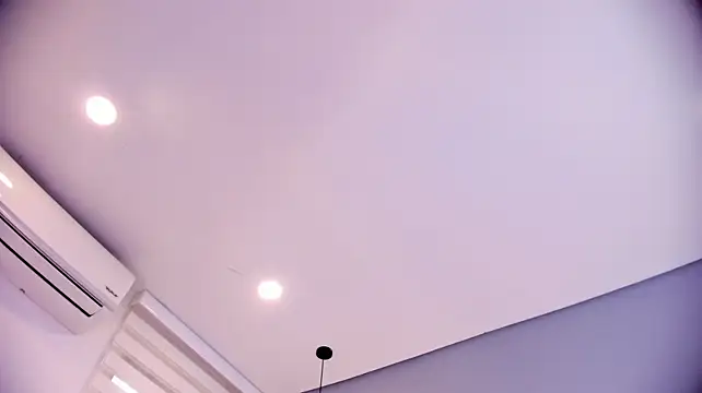 צ'אט XXX בשידור חי של cherry_monroe