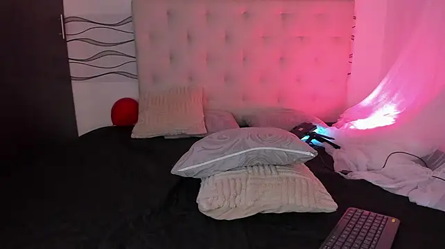 XXX chat uživo modela david_holman