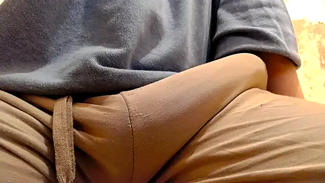 XXX chat uživo modela gae89tano