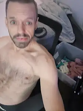 Živý XXX chat Loophead