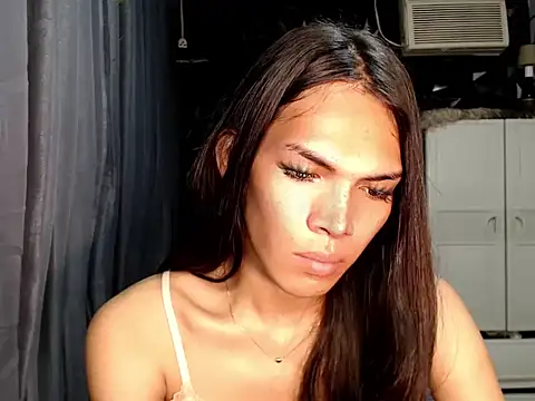 GORGEOUS_CARMEE's Live XXX Chat
