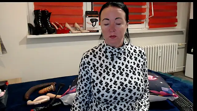 Alexie33 Chat XXX in diretta