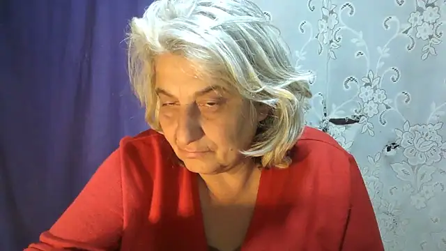 ExquisiteMature's Live XXX Chat