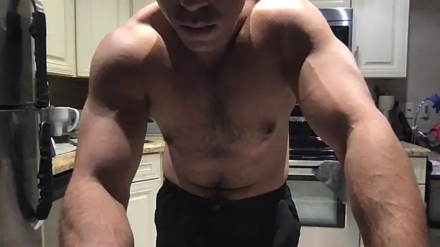 Chatroom XXX en direct de BigGuyMuscle