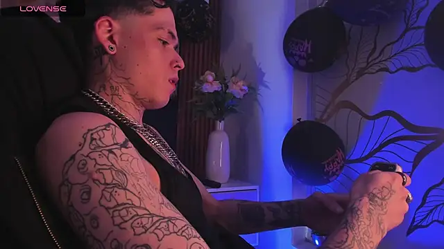 Black_Sshadow Live XXX-chat