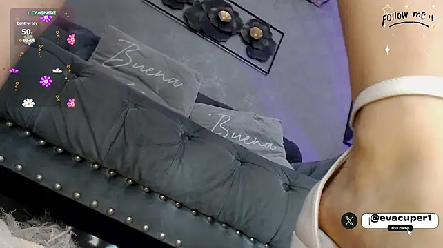 Chat +18 de eva_cuper ao vivo