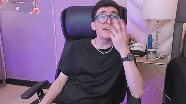 XXX chat uživo modela GaelDuke
