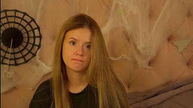 MilanaBalmain Live XXX-chat