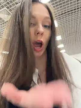 Ttixmila Live XXX-Chat