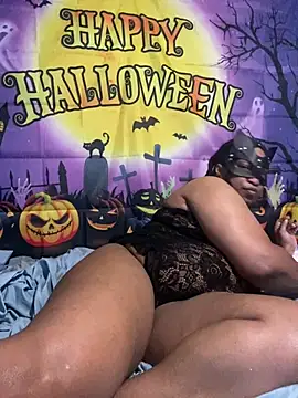 Czat XXX na żywo – Black_Pearl70