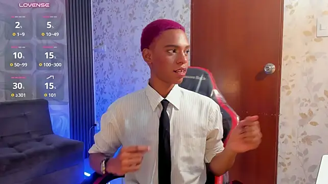 Živý XXX chat luccas_lowee