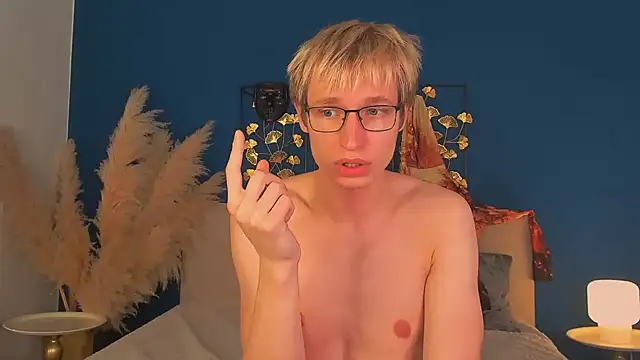 ADRIAN_LUKS Live XXX-chat