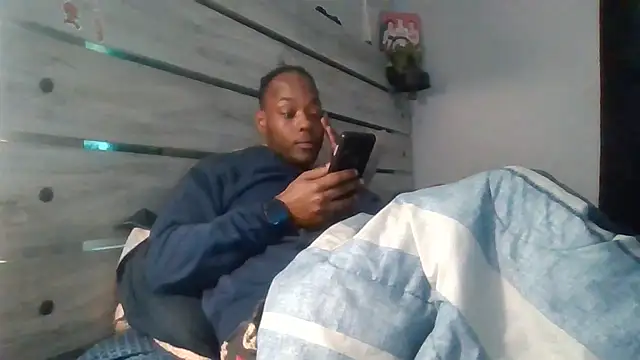 zdaddymm's Webcam Show
