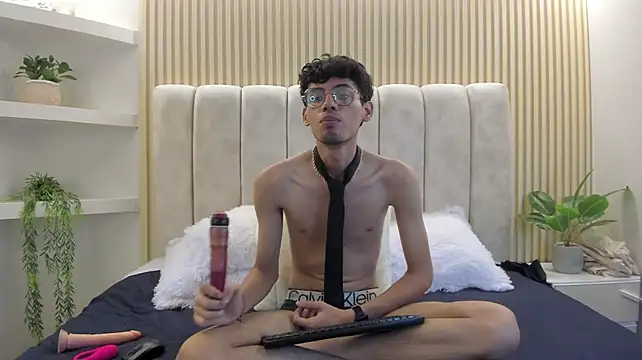 Ethan_Kay live XXX chat