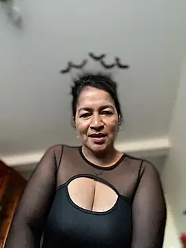 Jlo_69 live XXX chat