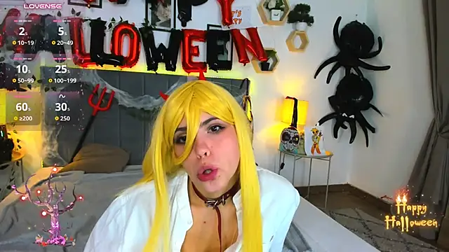 Chatroom XXX en direct de DellaRows